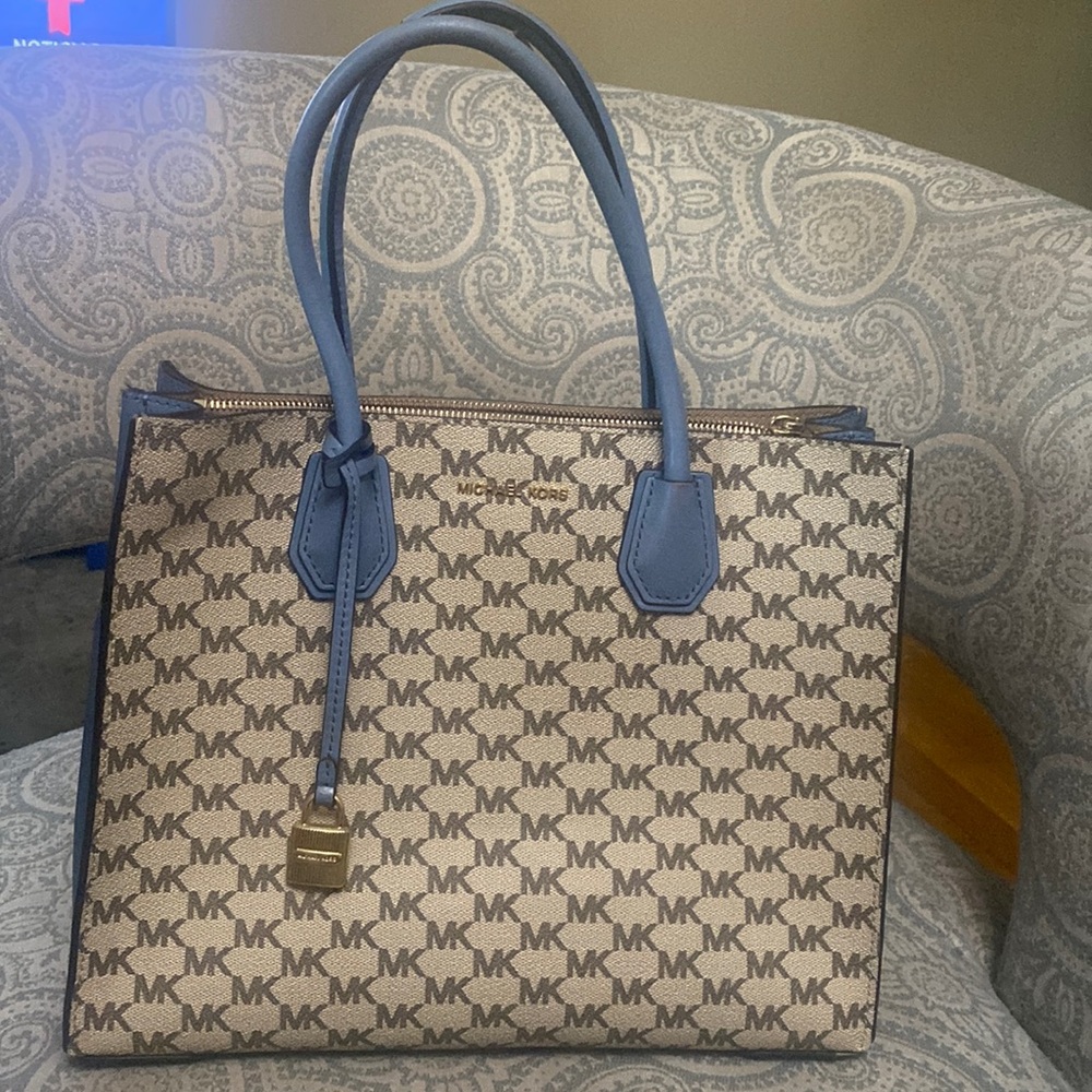 Michael Kors Mercer Large Leather Tote Satchel